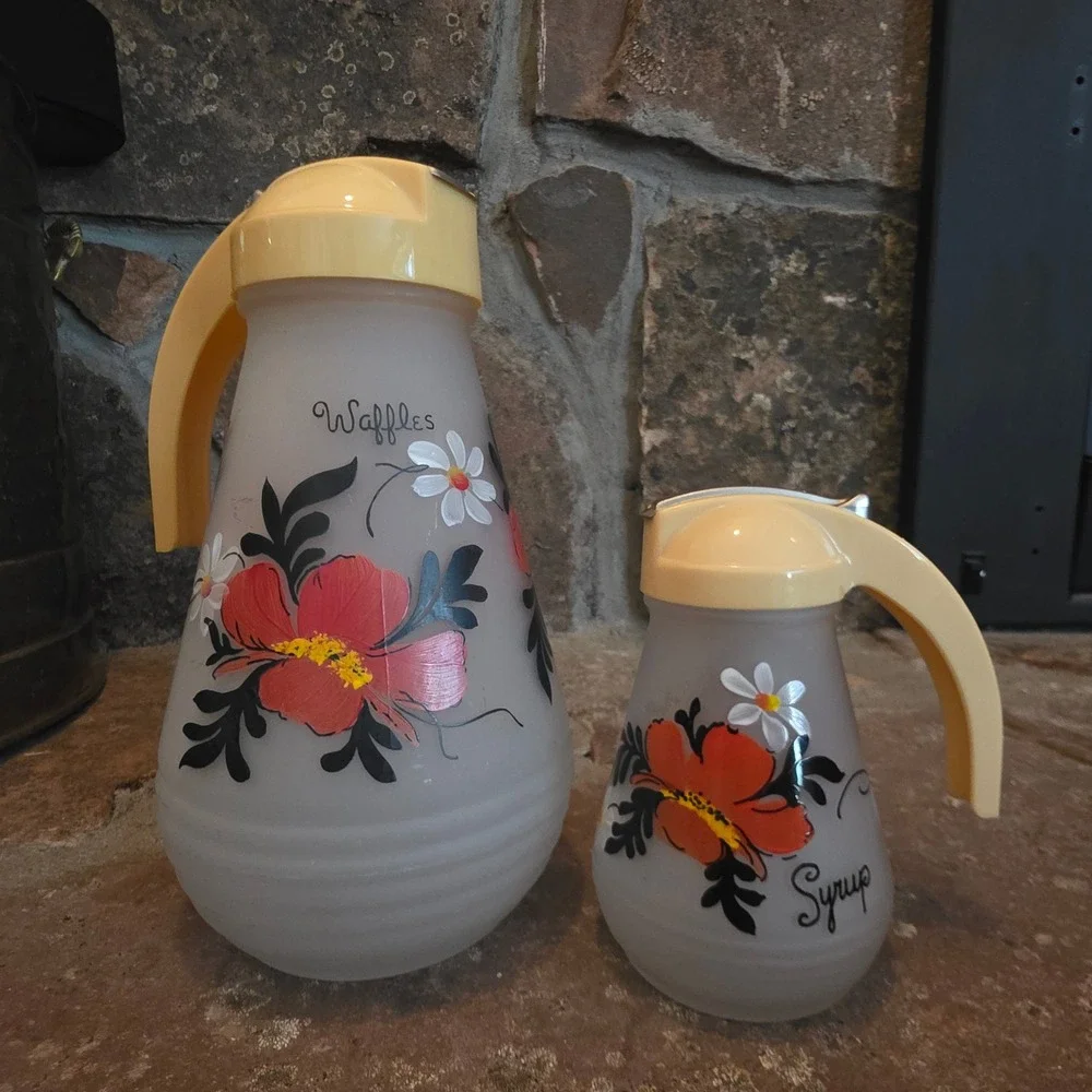 Vintage 50s Hazel Atlas frosted glass painted Poppy waffle and syrup pitcher set